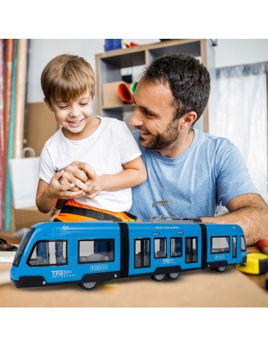 Tramvajus su garsu, šviesa ir...