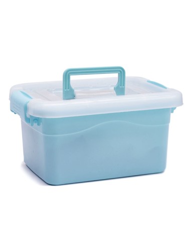 Karinė bazė - plastikinių kareivėlių...