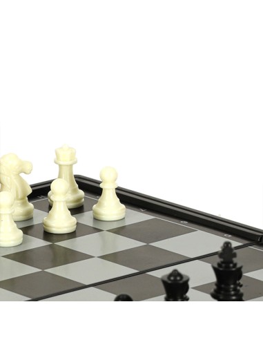 Magnetiniai šachmatai – Klasikinė...