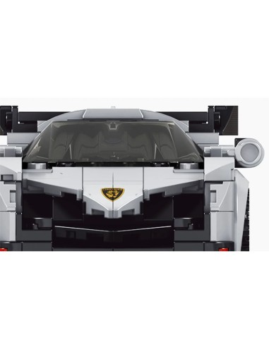 Konstruojamas sportinis greitas automobilis 27007