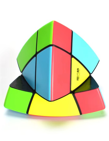 Trikampis galvosūkių meistras: QiYi Speed Cube – naujas lygis!