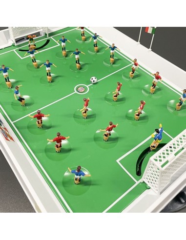 Futbolas su spyruoklėmis 22 žaidėjai...