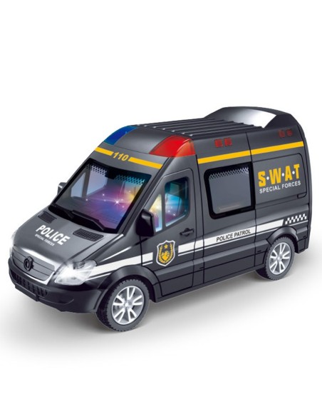 Atverk duris į veiksmo kupiną žaidimą!