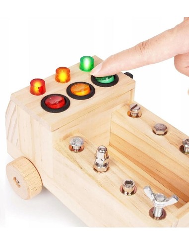 „Lavinamasis Eksperimentas“: Medinis Žaislas, Kuriuo Vaikas Išmoksta Keisti Ratus ir Naudoti Įrankius!