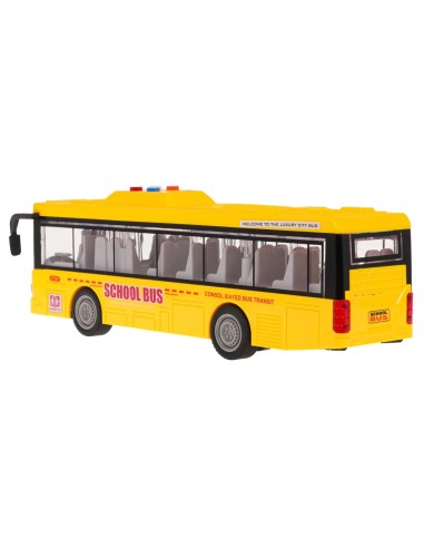 Geltonas Mokyklinis Autobusas su...