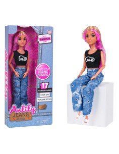 Lėlė Alisa: madingas...