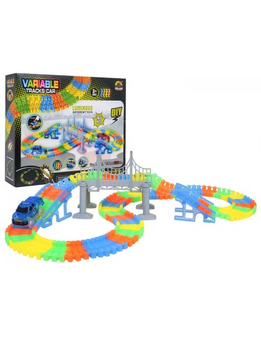 Šviečianti ir lankstoma lenktynių trasa – 165 dalių naktinis nuotykis!