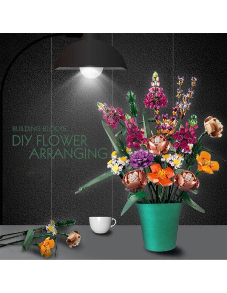 Prabangi gėlių puokštė iš „Botanical Collection“ (756 d.) – sukurkite amžiną grožį