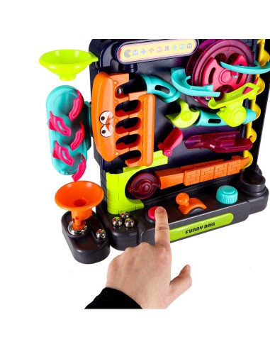 Arkadinis kamuoliukų kliūčių ruožas –...