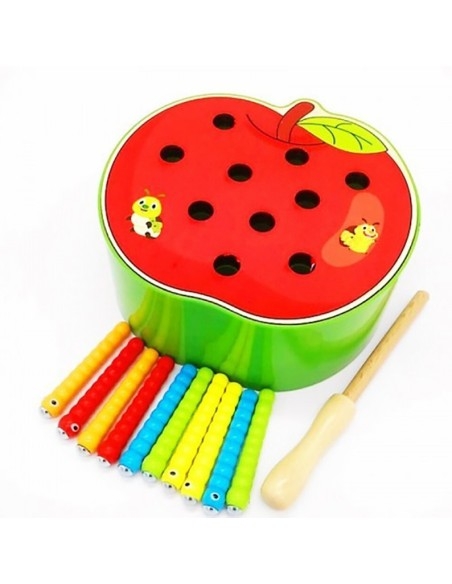 Magnetinė žvejyba kirminų iš obuolio