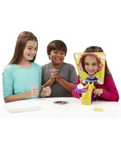 Stalo žaidimas "Pyragas į veidą" 2